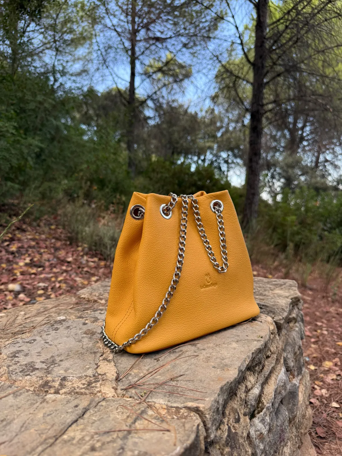 Bolso Fiesta en color amarillo